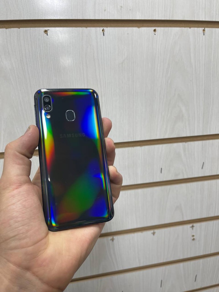 Galaxy A40 4/64GB - rangi rasmda image 2