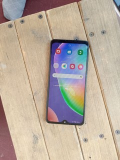 Samsung Galaxy A31, 64GB, kamera xira, ishlaydi