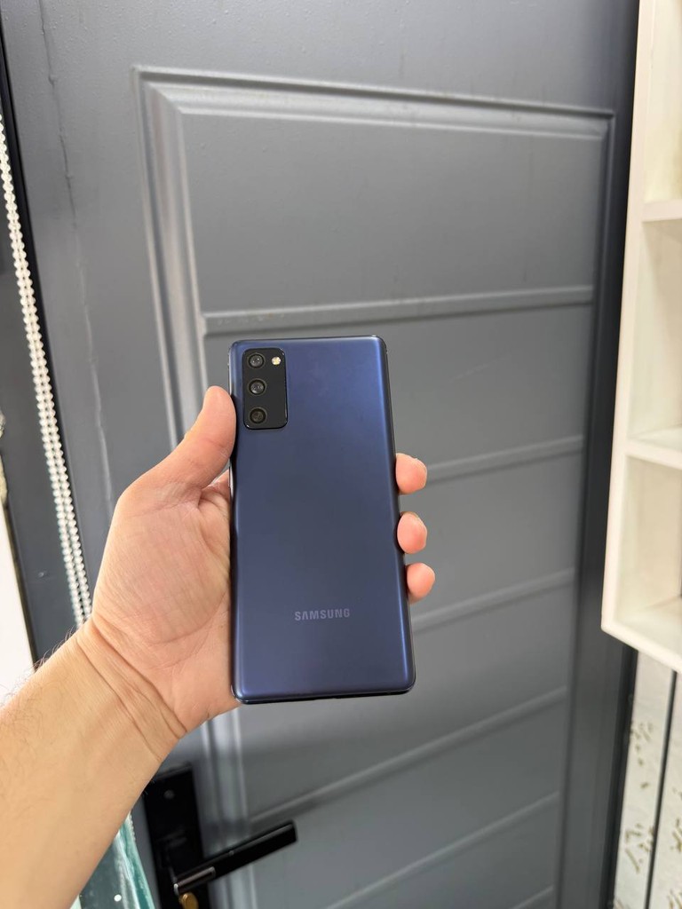 Samsung S20 FE 6/128 GB - NEW, 1 hafta garanti image 2