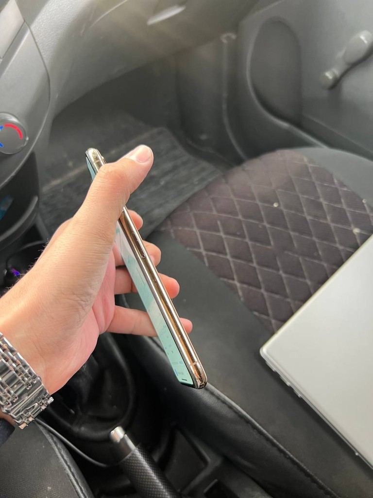 IPhone XS Max 64GB, GOLD, USED image 5