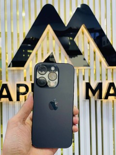 iPhone 15 Pro 128GB - Black Titanium, 86% battery