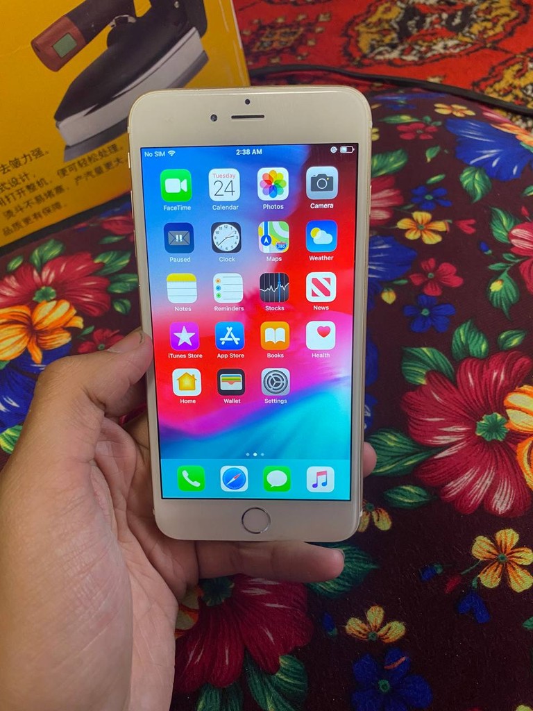 iPhone 6 Plus 64GB Gold — ishlaydi, 100% batareya, kamera ideal image 2