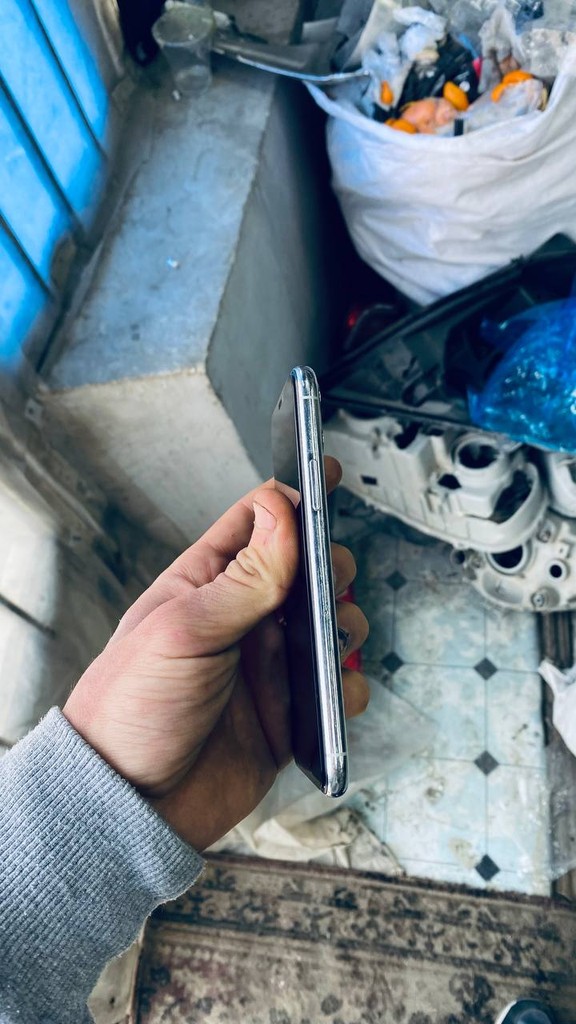 iPhone 11 Pro 256GB image 4