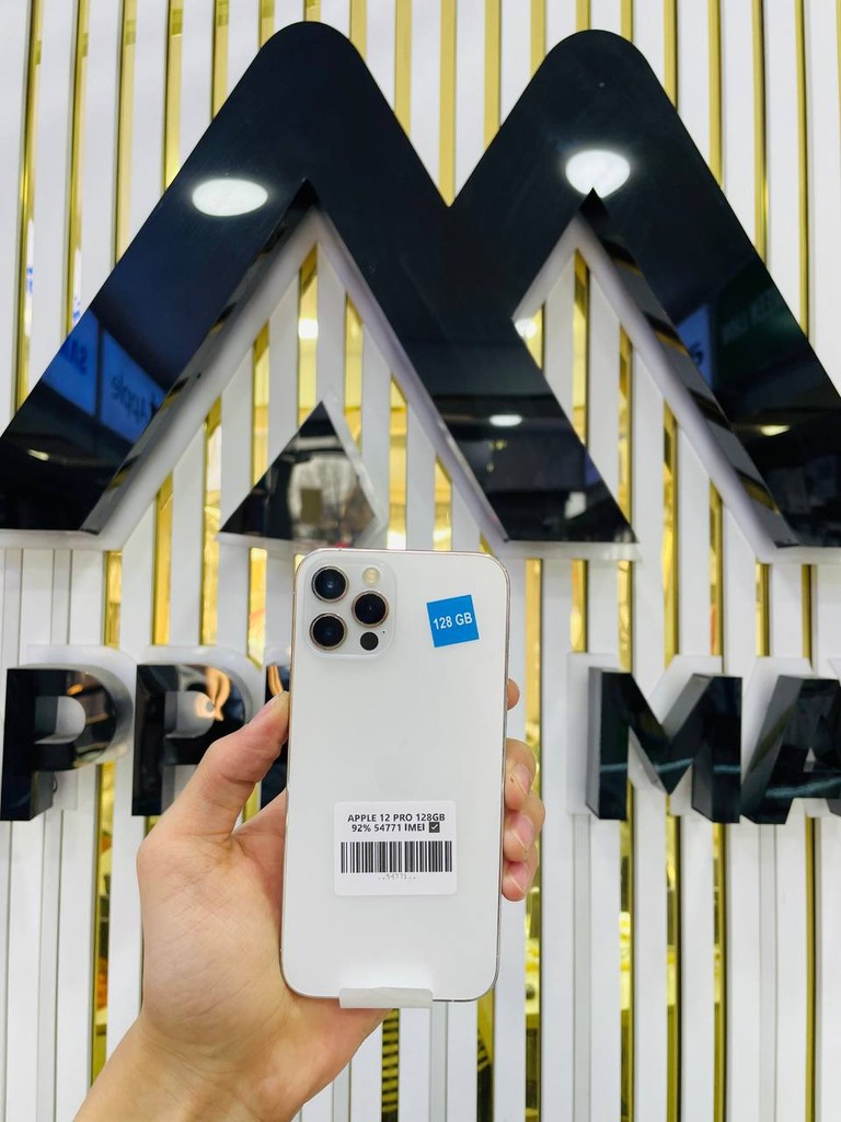 Apple iPhone 12 Pro 128GB, White, LL/A – 92% batareya, 30 kun garantiya image 1