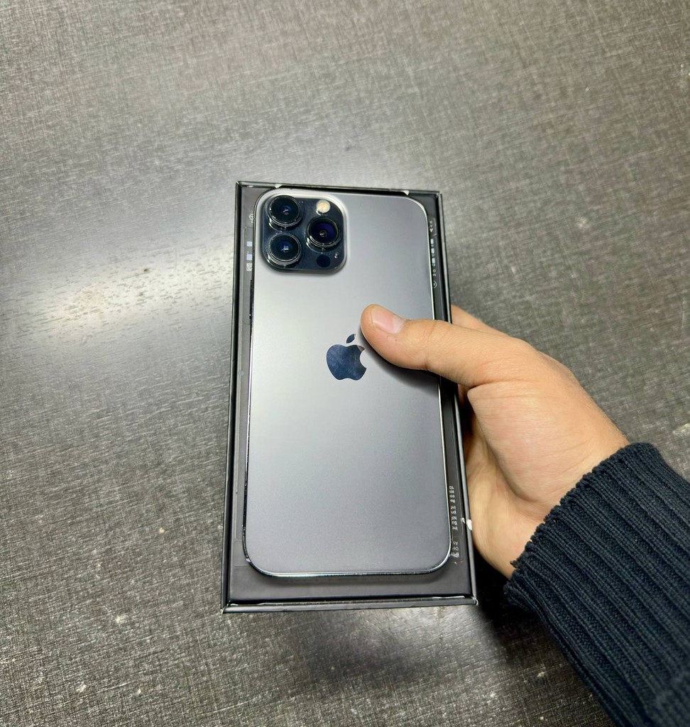 iPhone 13 Pro Max 128GB, Black, USED image 1