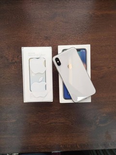 iPhone X 64GB, White, Face ID, Battery 71%