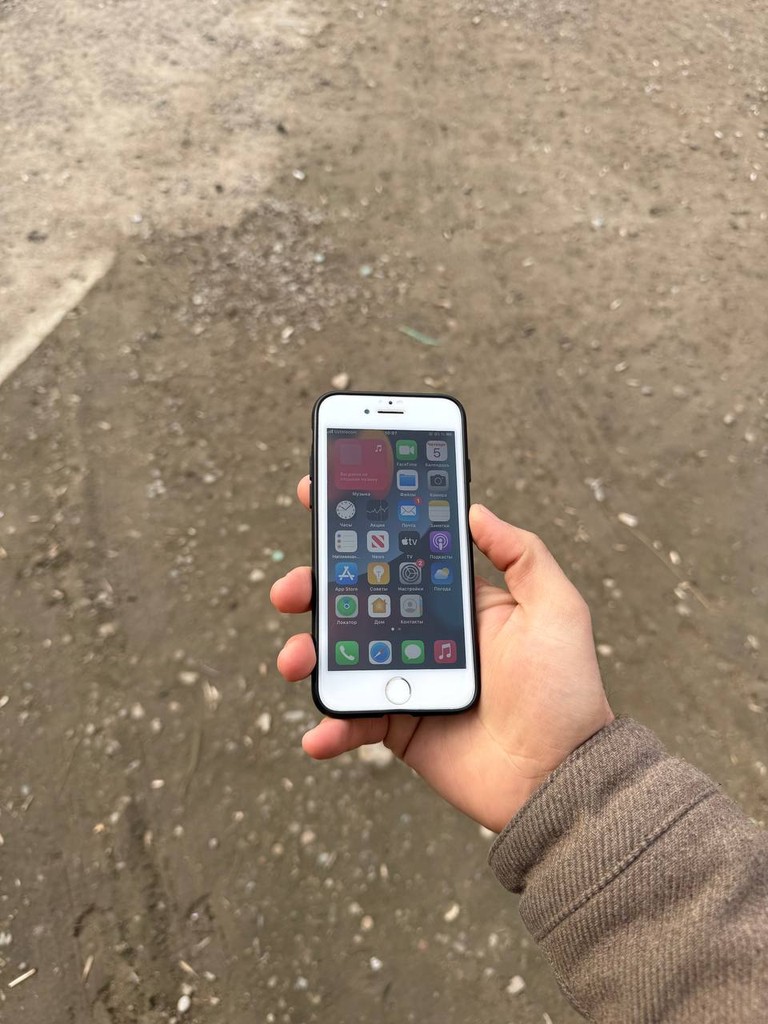 iPhone 7 32GB - ishlaydi, yaxshi holatda image 2