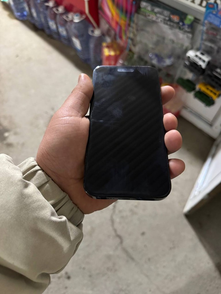 iPhone 14 Pro Max 256GB Black - LIKE NEW image 1