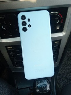 A13 telefon, 32GB, 480 min batareya, ishlashi yaxshi