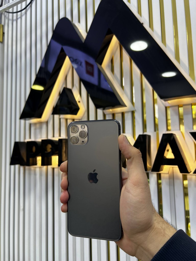 iPhone 11 Pro Max 64GB, 82% batareya, oyna almashtirilgan image 1