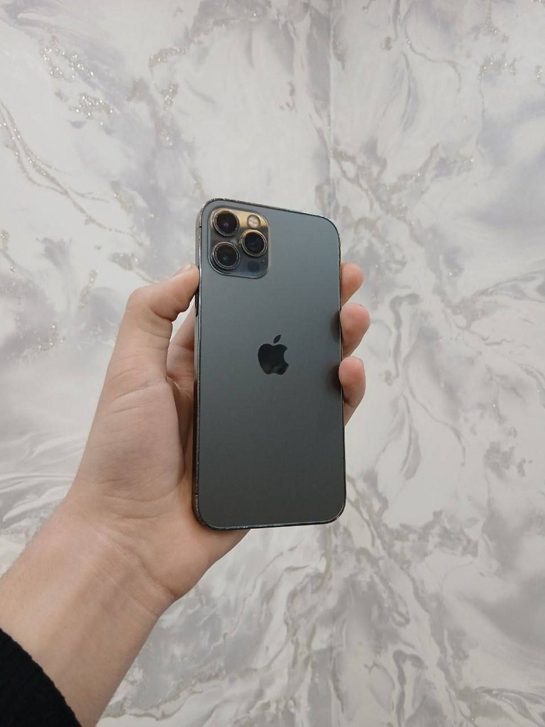 iPhone 12 Pro 128GB - Black, 100% battery, USED image 1