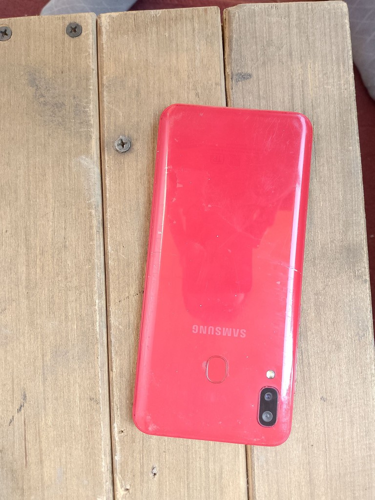 A20 32GB, ishlashi yaxshi image 1