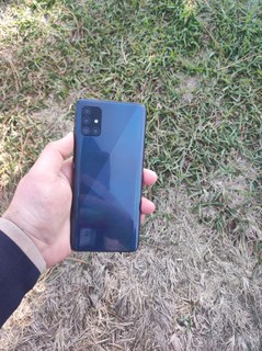 A51, 64GB xotira, ishlashi yaxshi