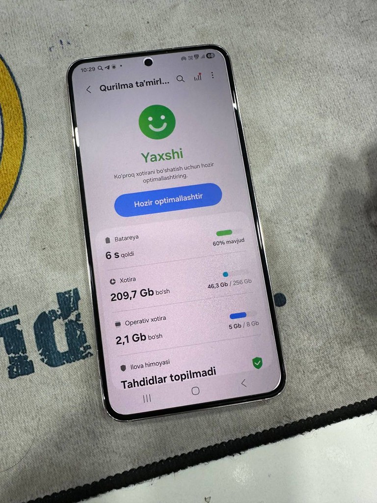 Samsung S22 5G 256GB Gold - NEW image 5