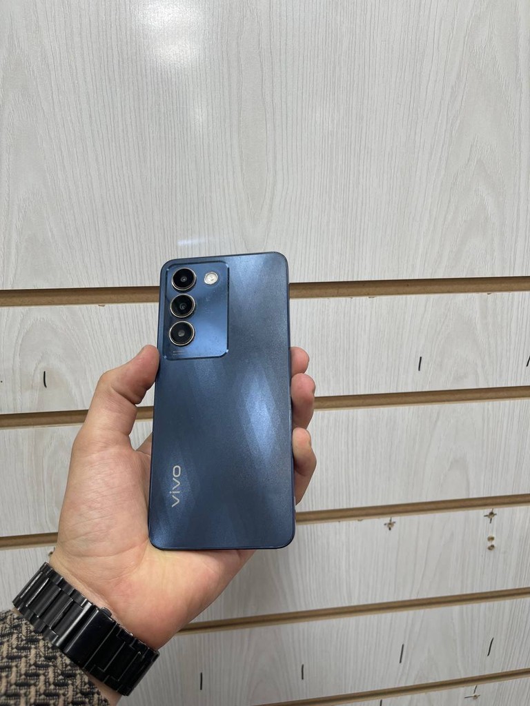 Vivo Y100, 256 GB, 2 SIM, Qora image 1