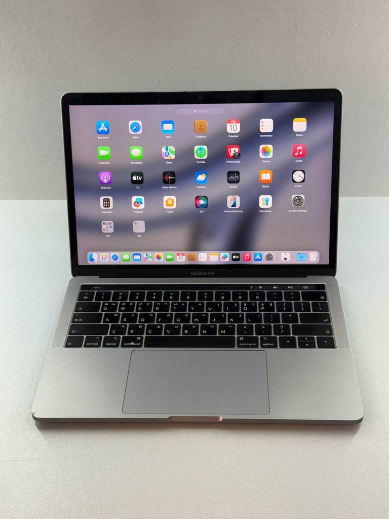 MacBook Pro 2018 — i5, 8GB RAM, 256GB NVMe image 2