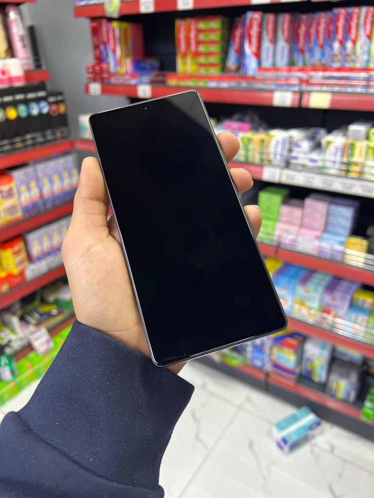 Infinix Note 50 Pro - 256GB, qora rang, batareya yaxshi image 1