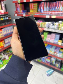 Infinix Note 50 Pro - 256GB, qora rang, batareya yaxshi