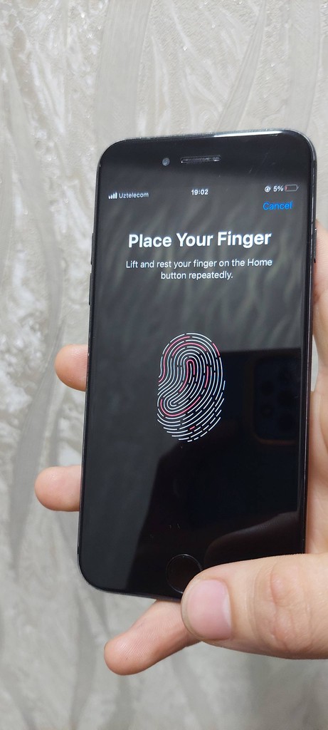 iPhone 7 32GB - Black, USED image 2