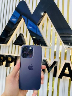 iPhone 14 Pro 128GB PURPLE, 2 SIM, 76% battery, ekranida holi bor