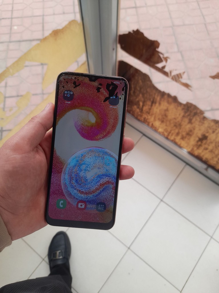 Samsung A04e, 32GB, 250min, ekranida dog'i bor, IMEI OK image 5