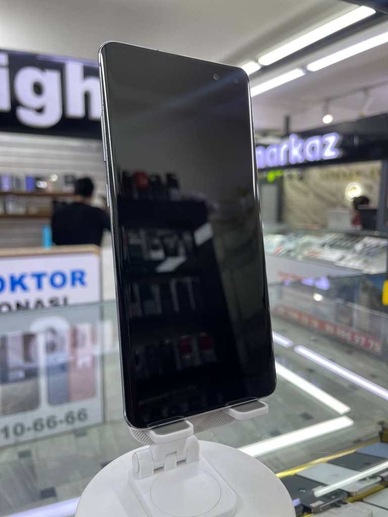 Samsung S10 5G - 8GB RAM / 256GB image 2