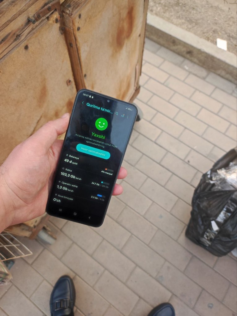 A13, 128GB, oq rang, ishlashi zor image 3