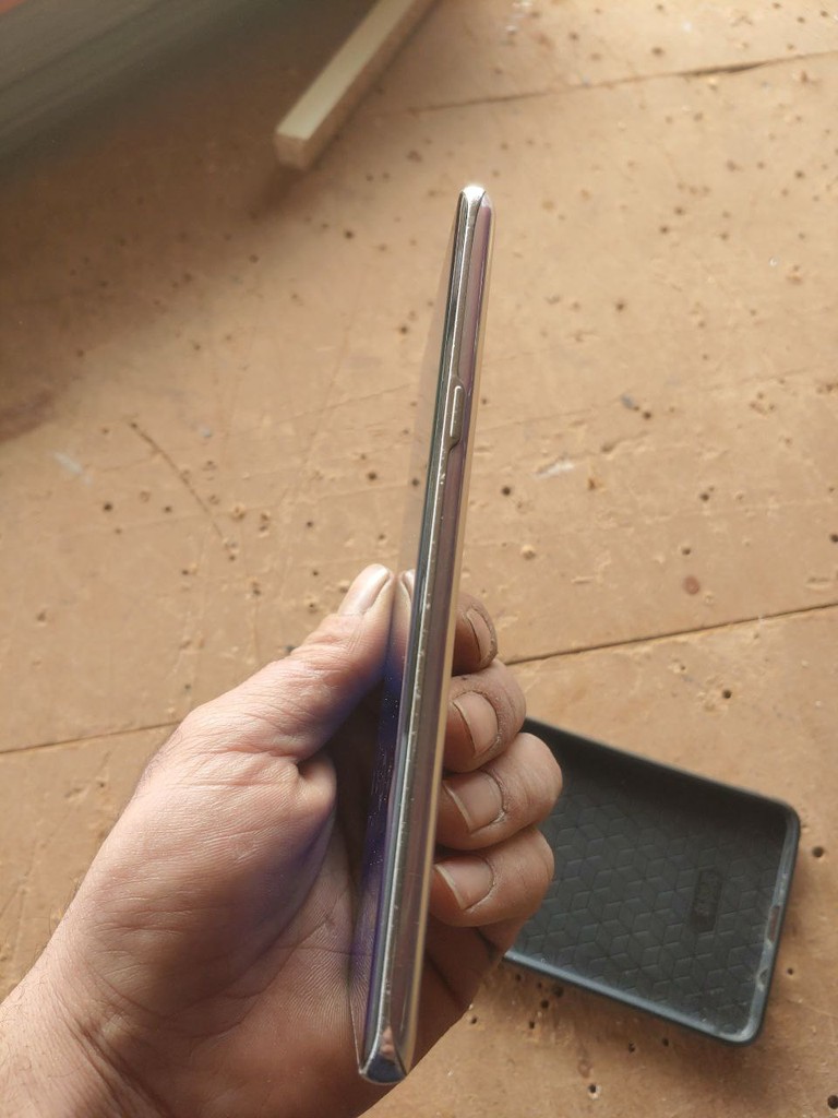 Samsung S10 5G image 4