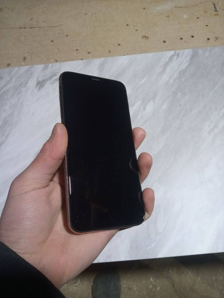 iPhone XS Max 64GB Gold — USED, 85% battery image 3