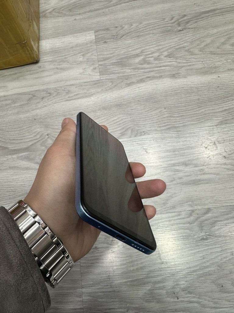 Redmi 12S, 256GB xotira + 8GB RAM, yaxshi holatda image 2