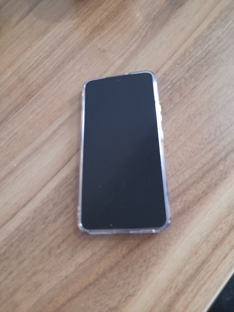 Samsung Galaxy S22 256GB/8GB — yaxshi holatda image 3