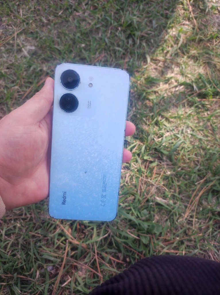 Redmi 13C 128GB, USED, orqa kamera ishlamaydi image 2