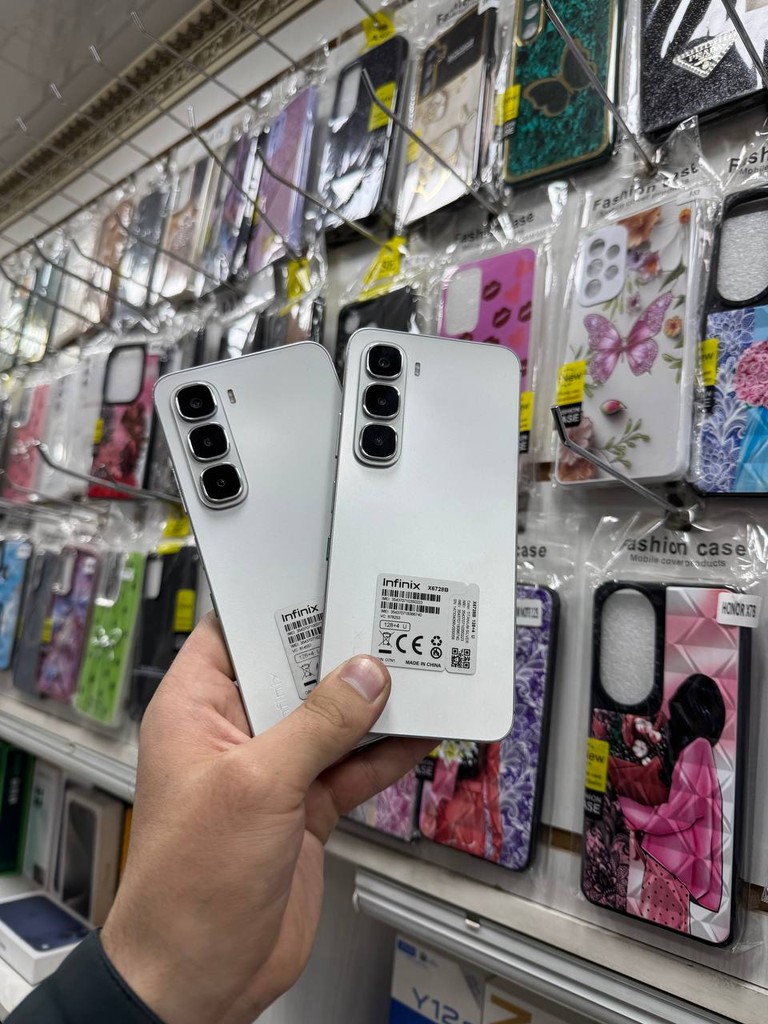 Infinix Hot 60 - 128GB, 5160mAh, yaxshi holatda image 1