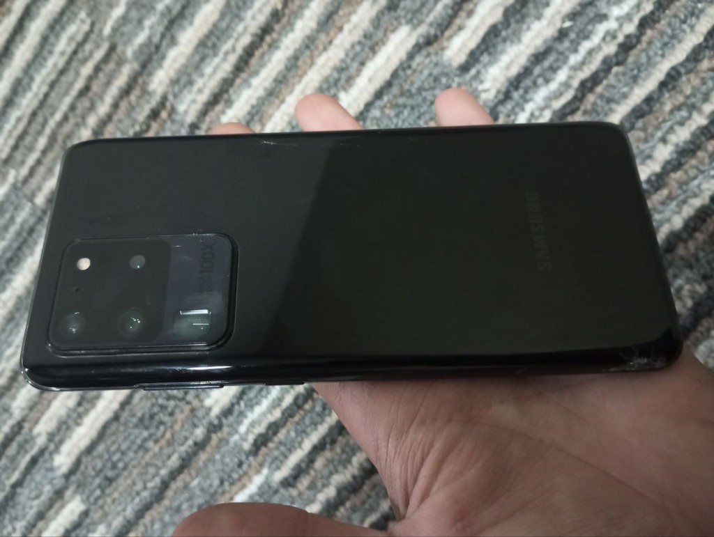 Samsung Galaxy S20 Ultra 5G - 256GB, 12GB RAM, Ideal image 3