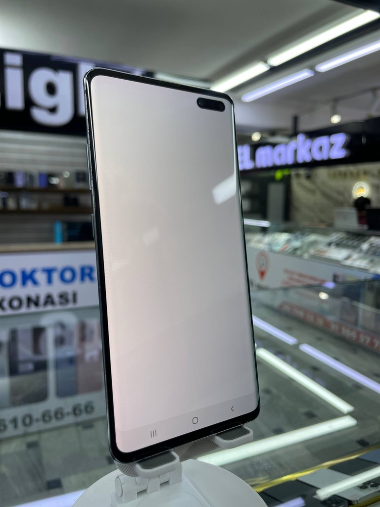 Samsung S10 5G - 8GB RAM / 256GB image 3