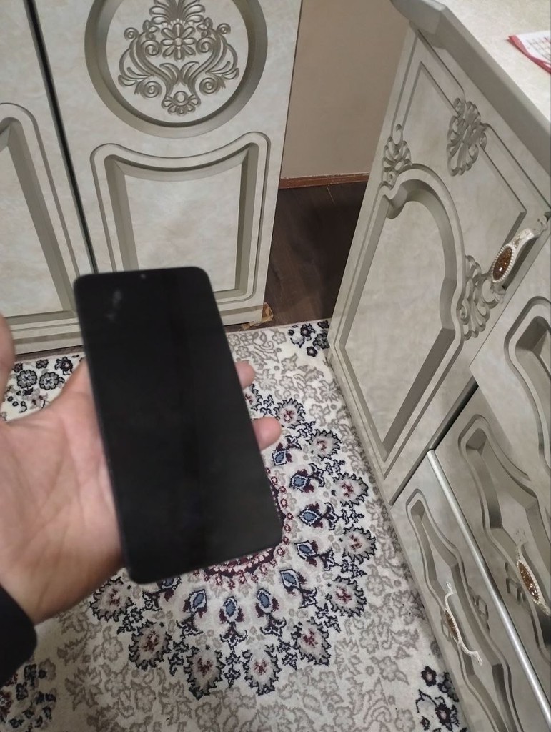 Redmi 13C, 256GB, aybi yoq image 1