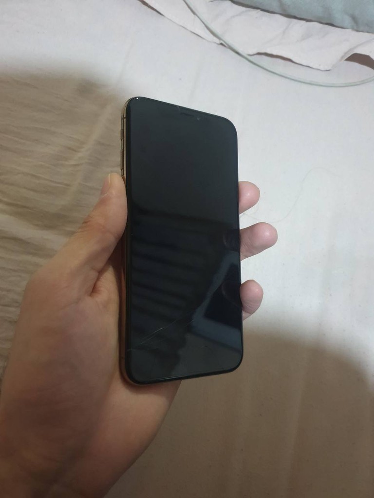 iPhone XS 64GB — NEW image 2