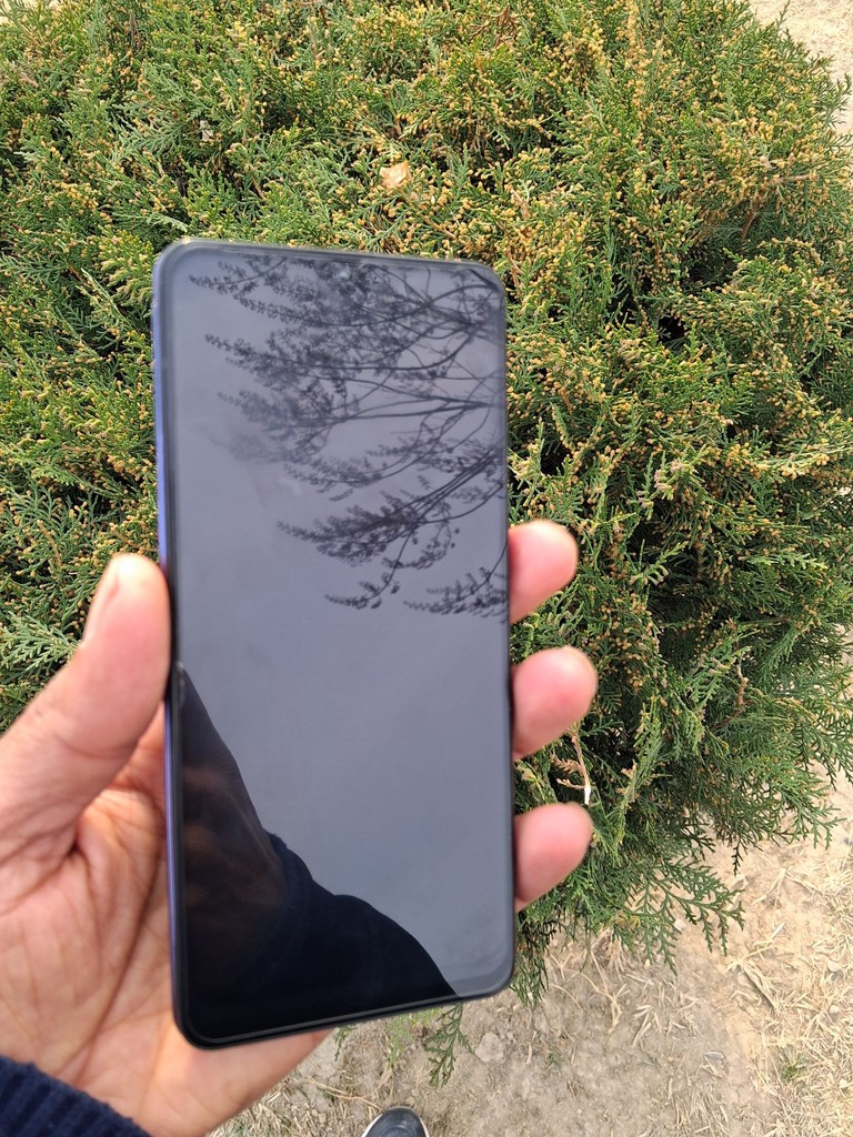 Samsung A31 64GB — LIKE NEW image 1