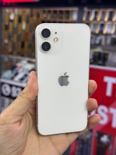 iPhone 12 Mini - 64GB, 80% batareya, Face ID, True Tone, A+ holat