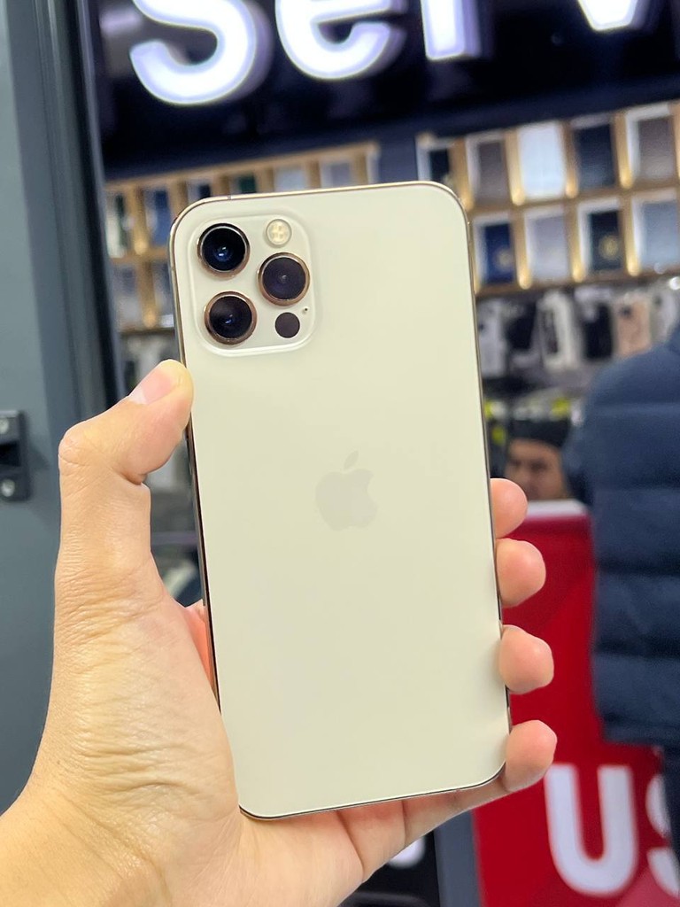 iPhone 12 Pro, 128 GB, NEW, 4K/60fps kamera image 3