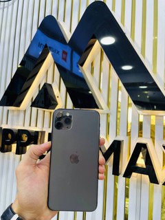 Apple iPhone 11 Pro Max 64GB - Black, 81% battery, 30 kun garanti