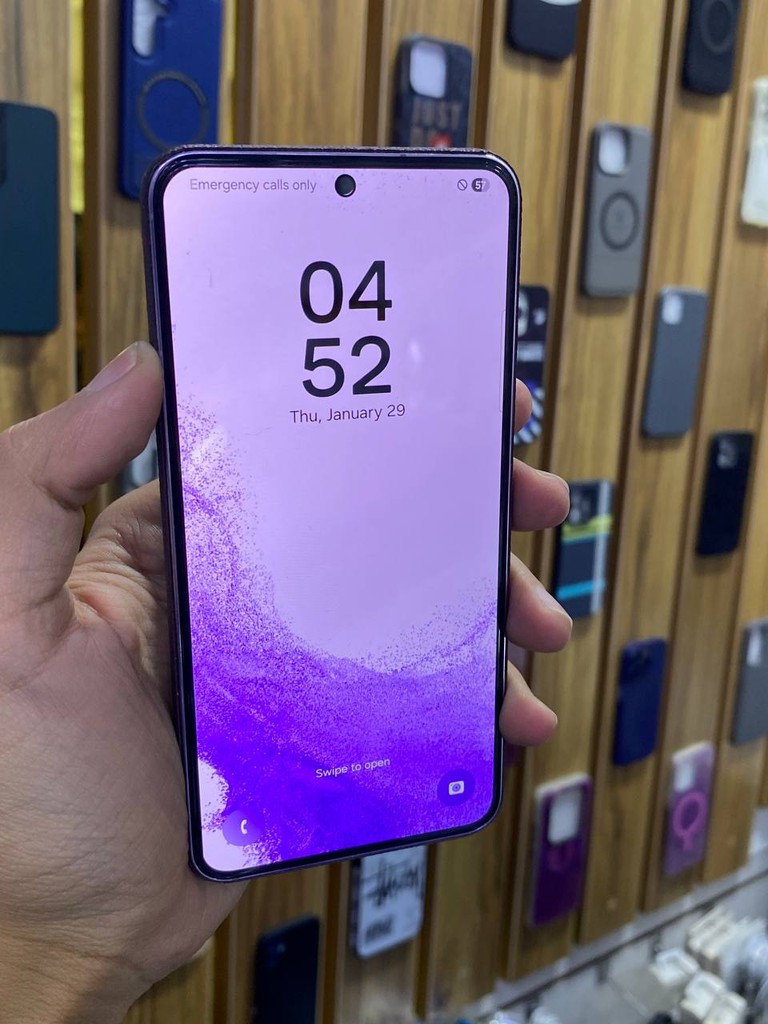 Samsung S22 5G 8/128GB - LIKE NEW image 4