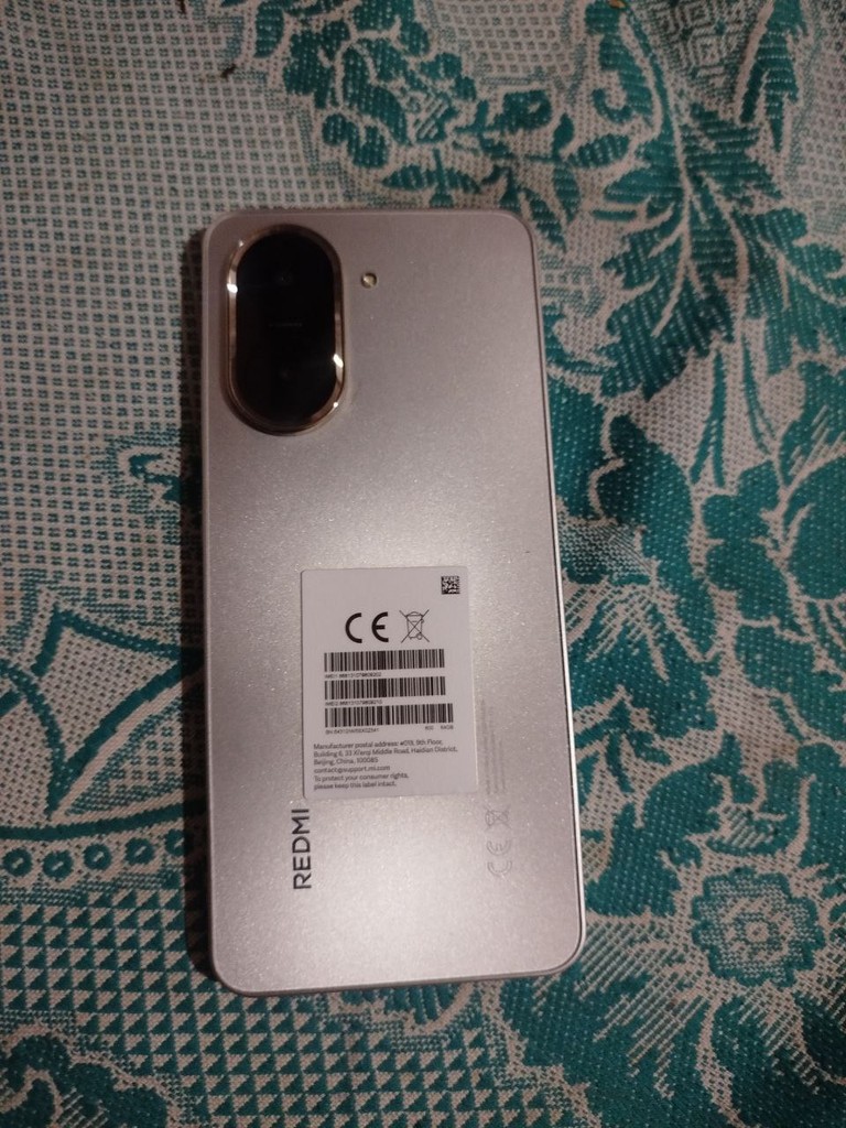 Redmi A5 - yangi, 64GB, qadoq bor, orqa kamera zo'r image 1