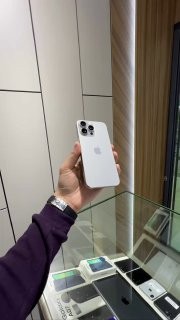 iPhone 15 Pro Max, 256 GB, 87% battery