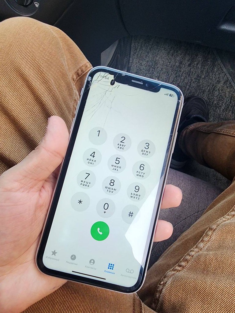 iPhone XR 64GB - ekran singan, USED image 2