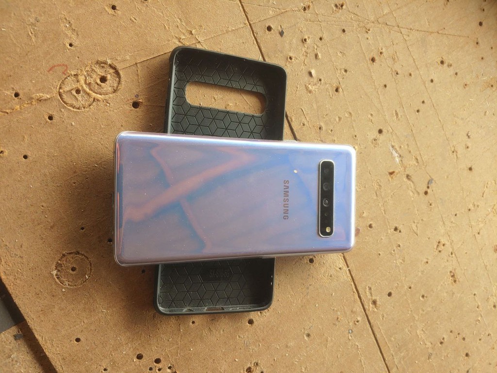 Samsung Galaxy S10 5G – ishlatilgan, yaxshi holatda image 2