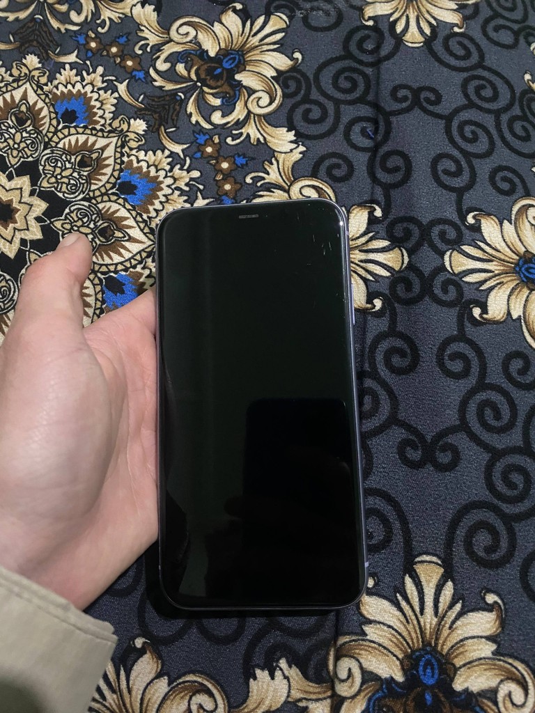 iPhone 11 64GB - ideal holat, iCloud toza image 3