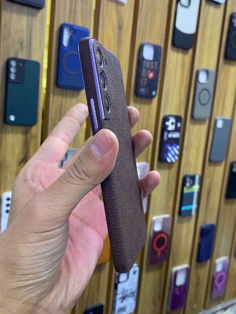 Samsung S22 5G - 8GB RAM / 128GB, Dual SIM image 3