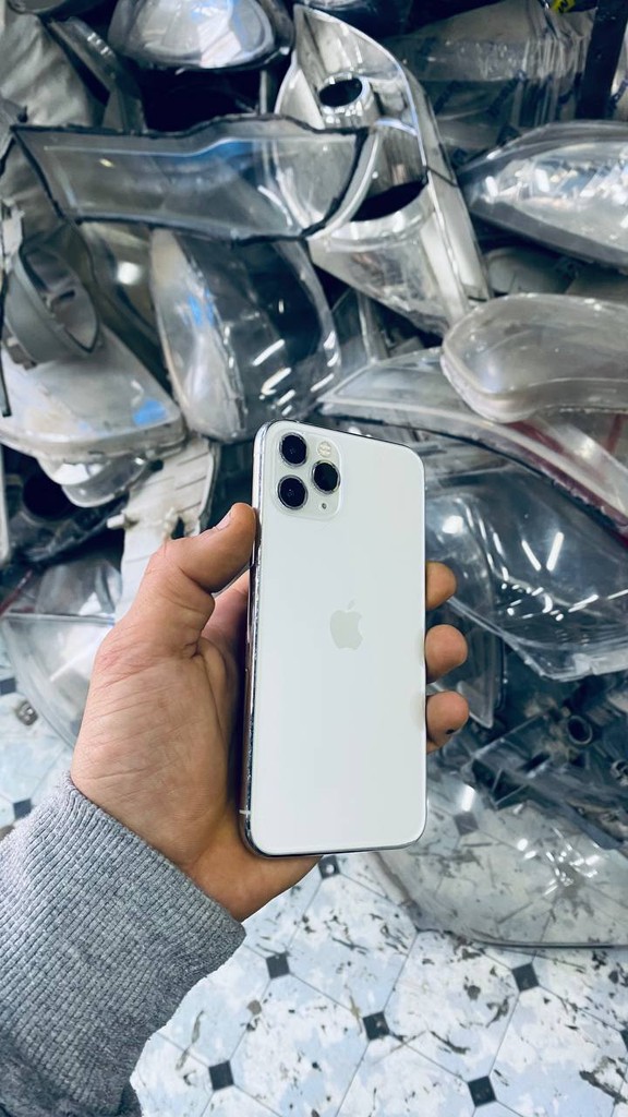 iPhone 11 Pro - 256GB, 80% batareya, oq, yangi, qadoq ochilmagan image 3