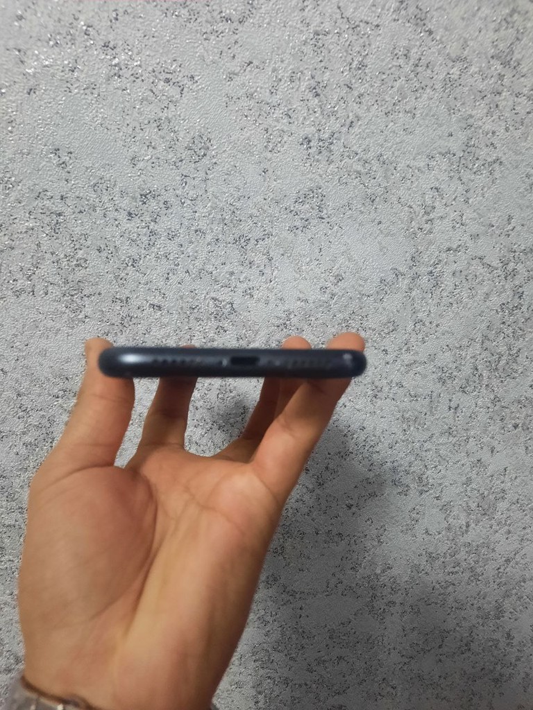 Iphone 11, 128 GB, Qora, IMEI tozalangan, 20 kun garantiya image 4